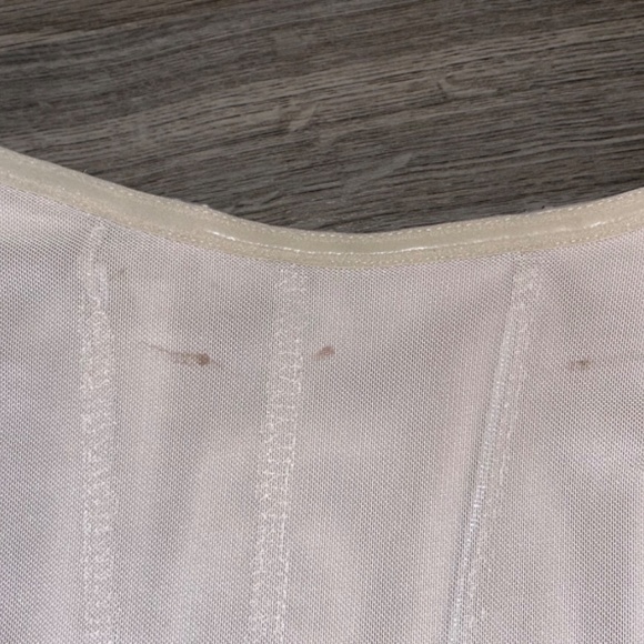 Satin Corset - Picture 5 of 5